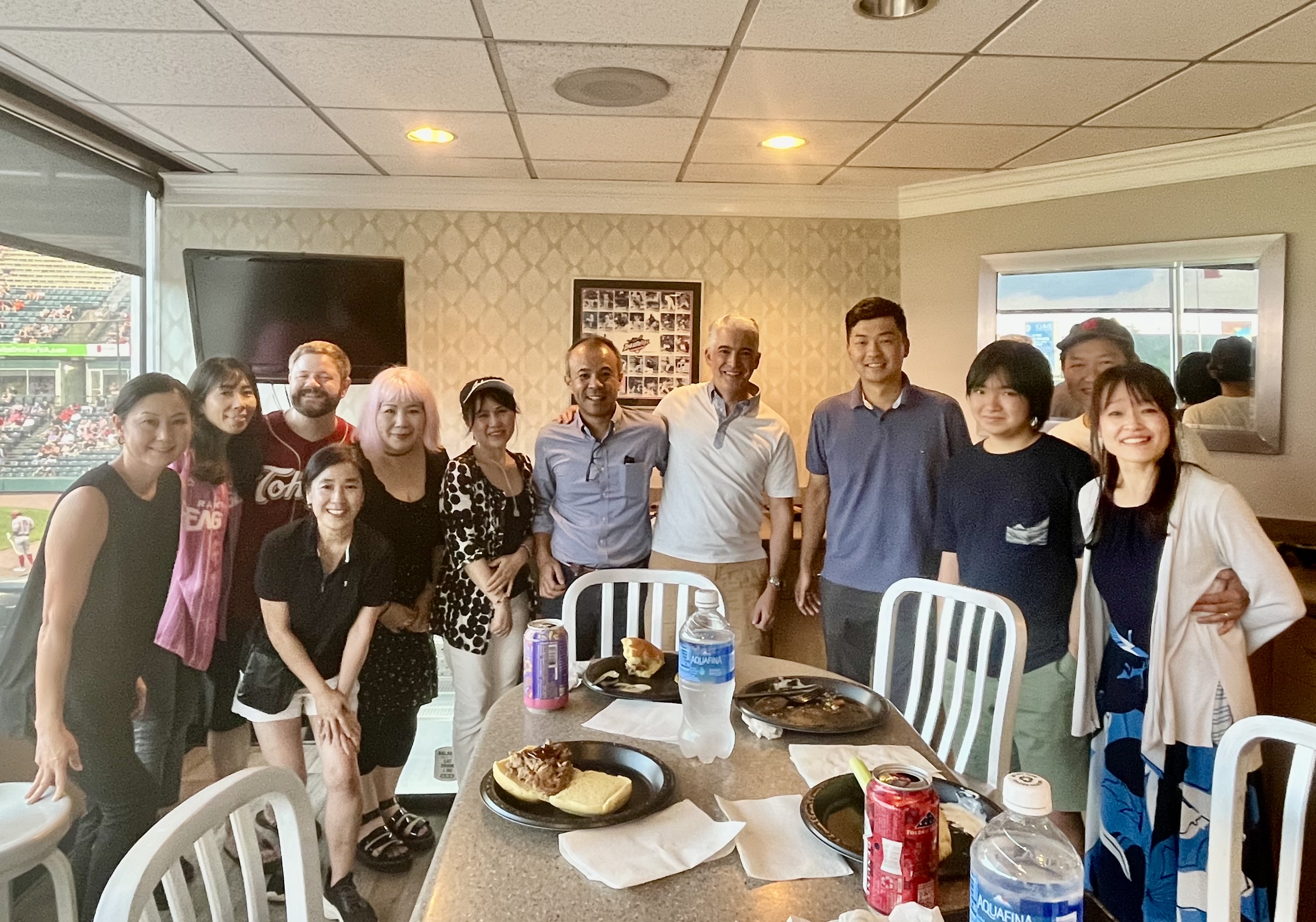 Group dinner photo